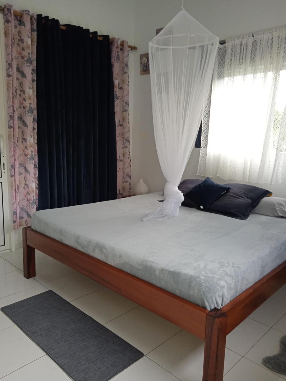 Maryland'S Apartment Grand-Bourg  Ngoại thất bức ảnh